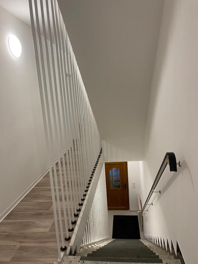Monteurzimmer พอร์ตา เวสต์ฟาลิคา ภายนอก รูปภาพ