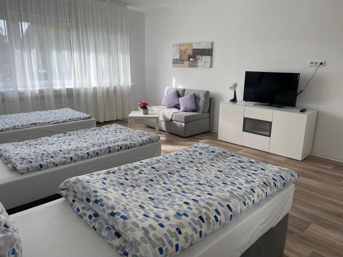 Monteurzimmer พอร์ตา เวสต์ฟาลิคา ภายนอก รูปภาพ