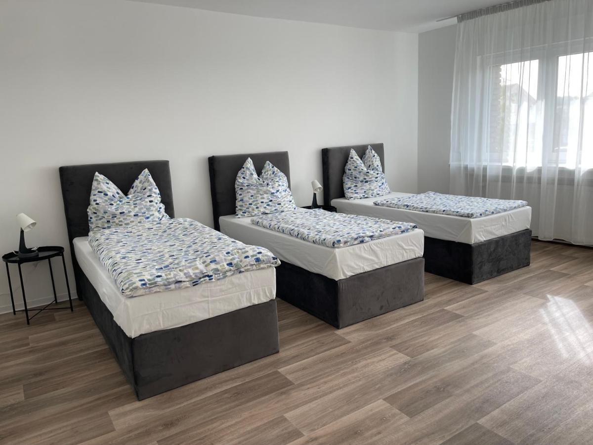 Monteurzimmer พอร์ตา เวสต์ฟาลิคา ภายนอก รูปภาพ